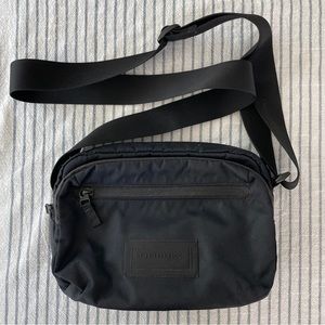 Timbuk2 Vapor Crossbody Bag
